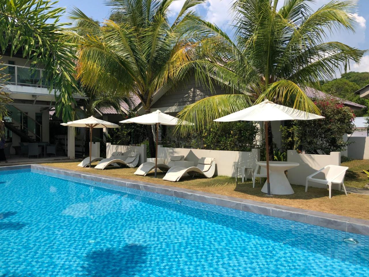 Fuuka Villa Pantai Cenang  Esterno foto